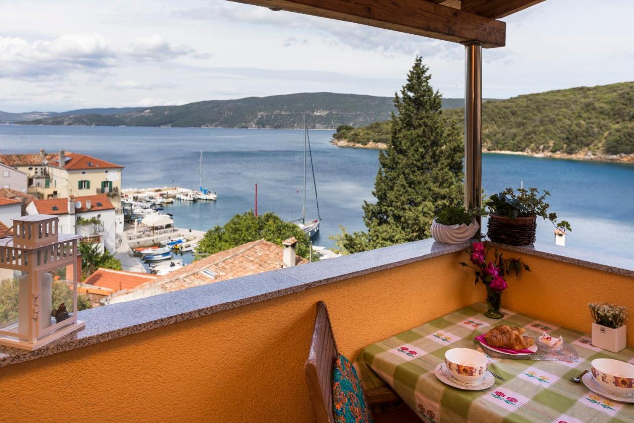 Apartmani I Soba Roberto I Mirjana Valun Buitenkant foto