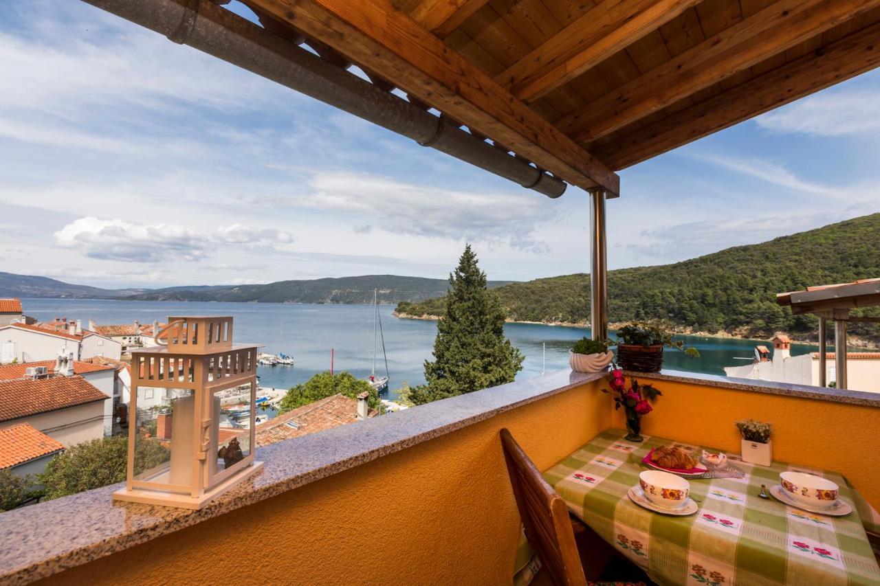 Apartmani I Soba Roberto I Mirjana Valun Buitenkant foto