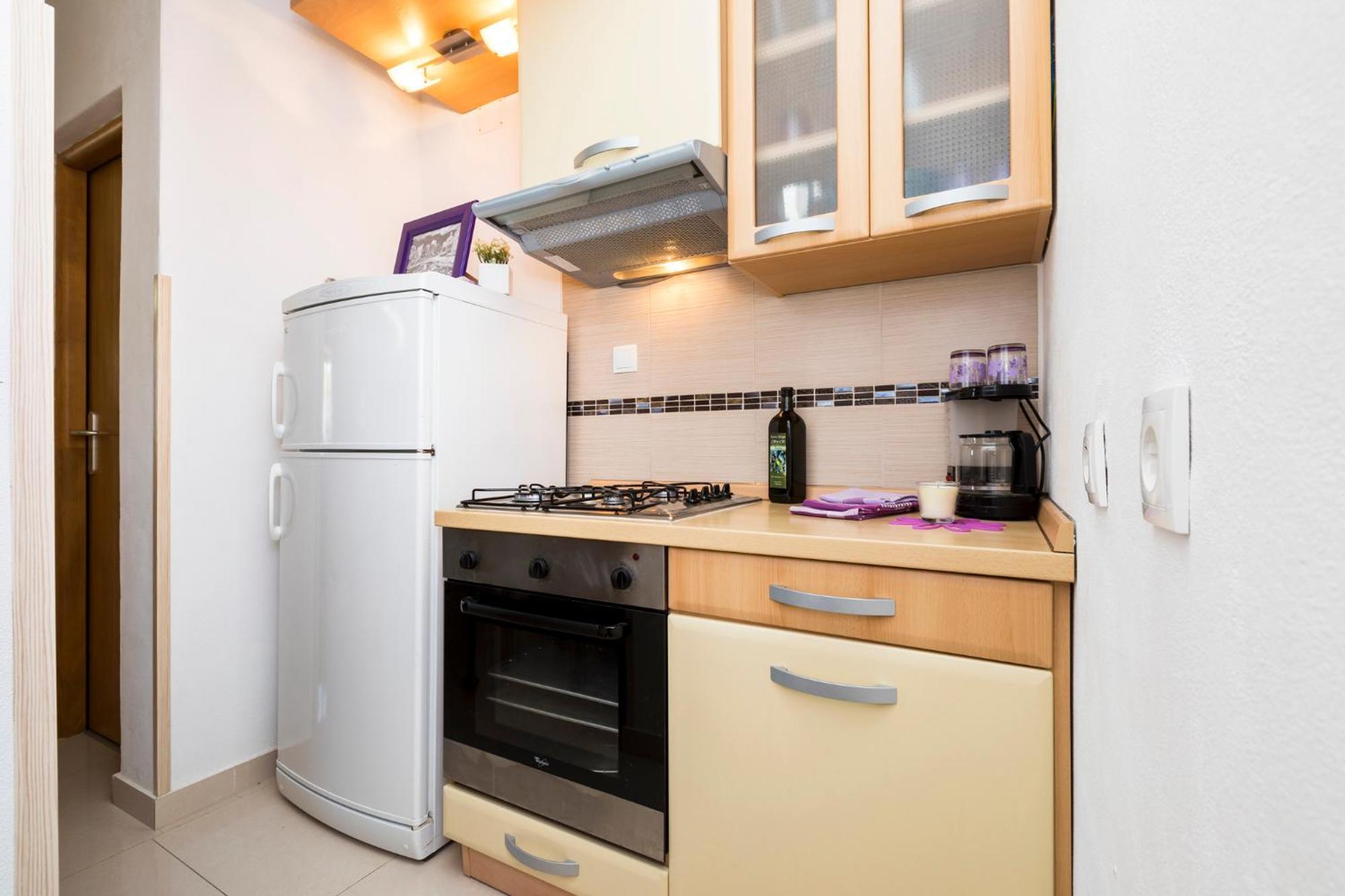 Apartmani I Soba Roberto I Mirjana Valun Buitenkant foto