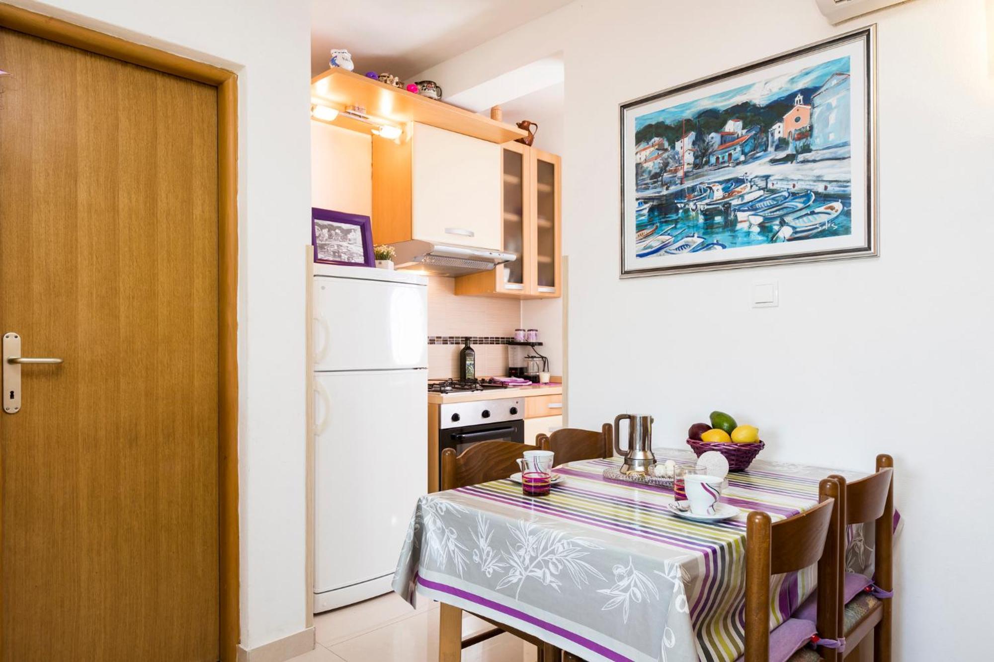 Apartmani I Soba Roberto I Mirjana Valun Buitenkant foto