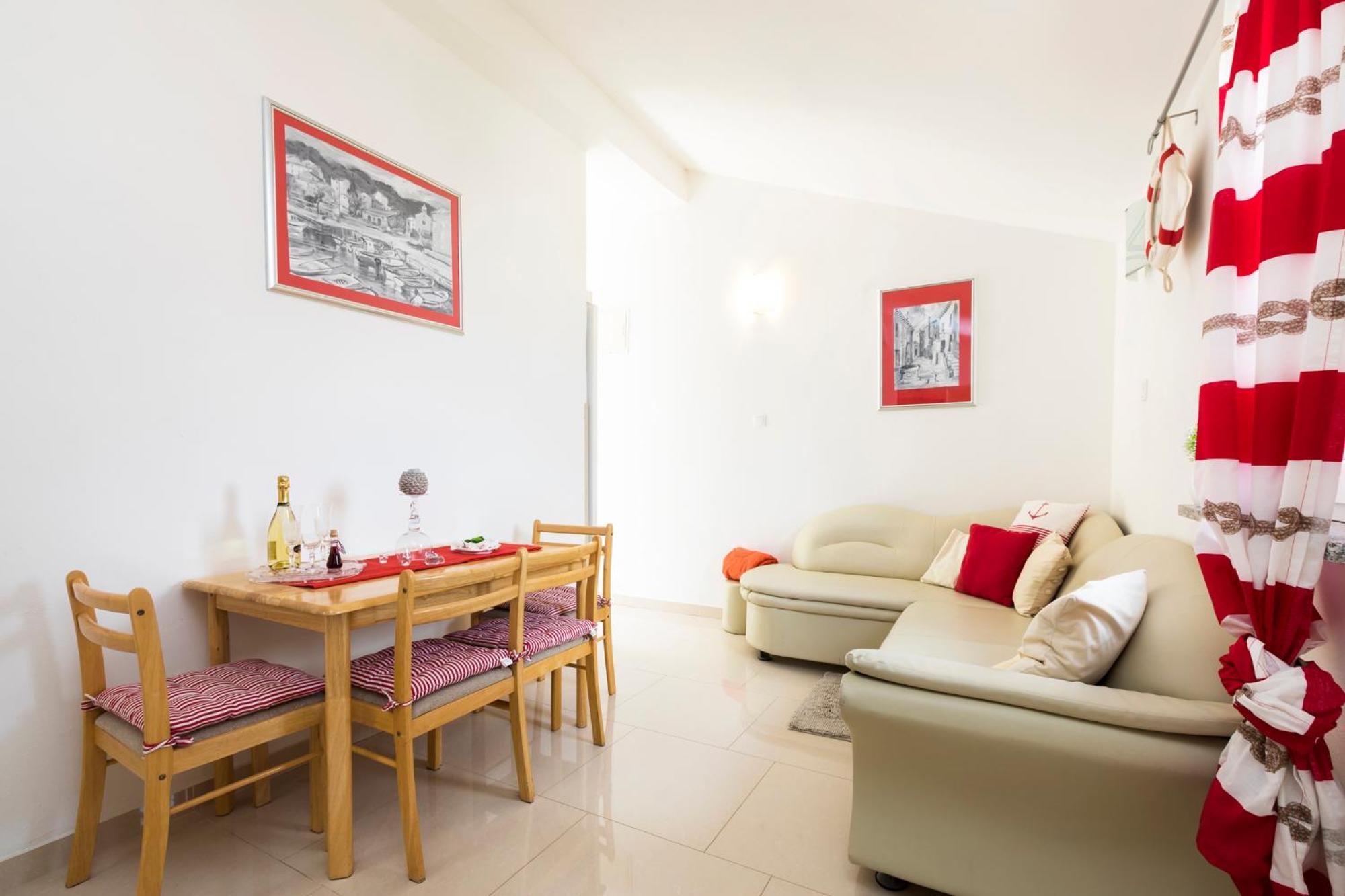 Apartmani I Soba Roberto I Mirjana Valun Buitenkant foto
